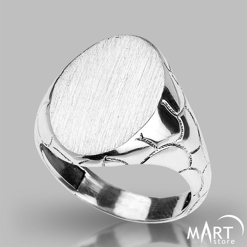 Custom Initial Ring Monogram ring Oval Reptile Silver and